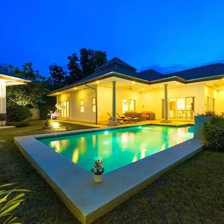 4 Bedroom Private Pool Villa - Mr51